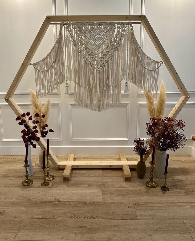 Arche avec macramé